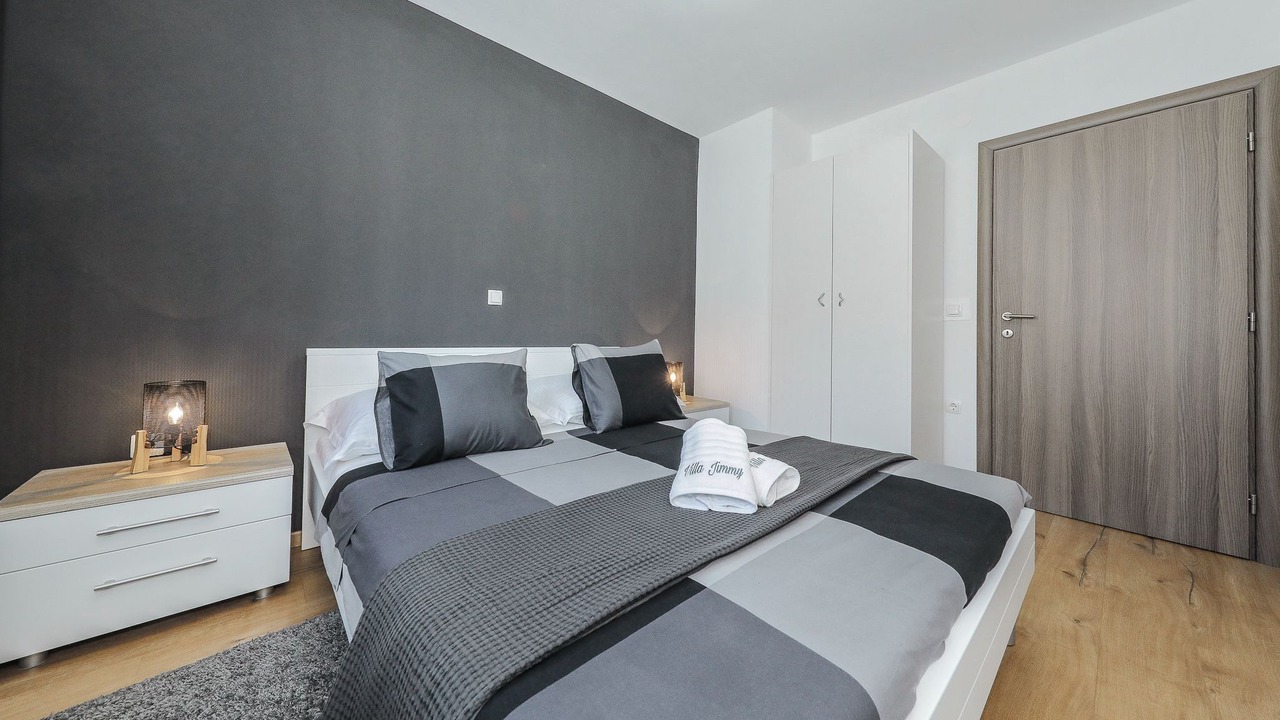 Photo of Bedroom in Seline