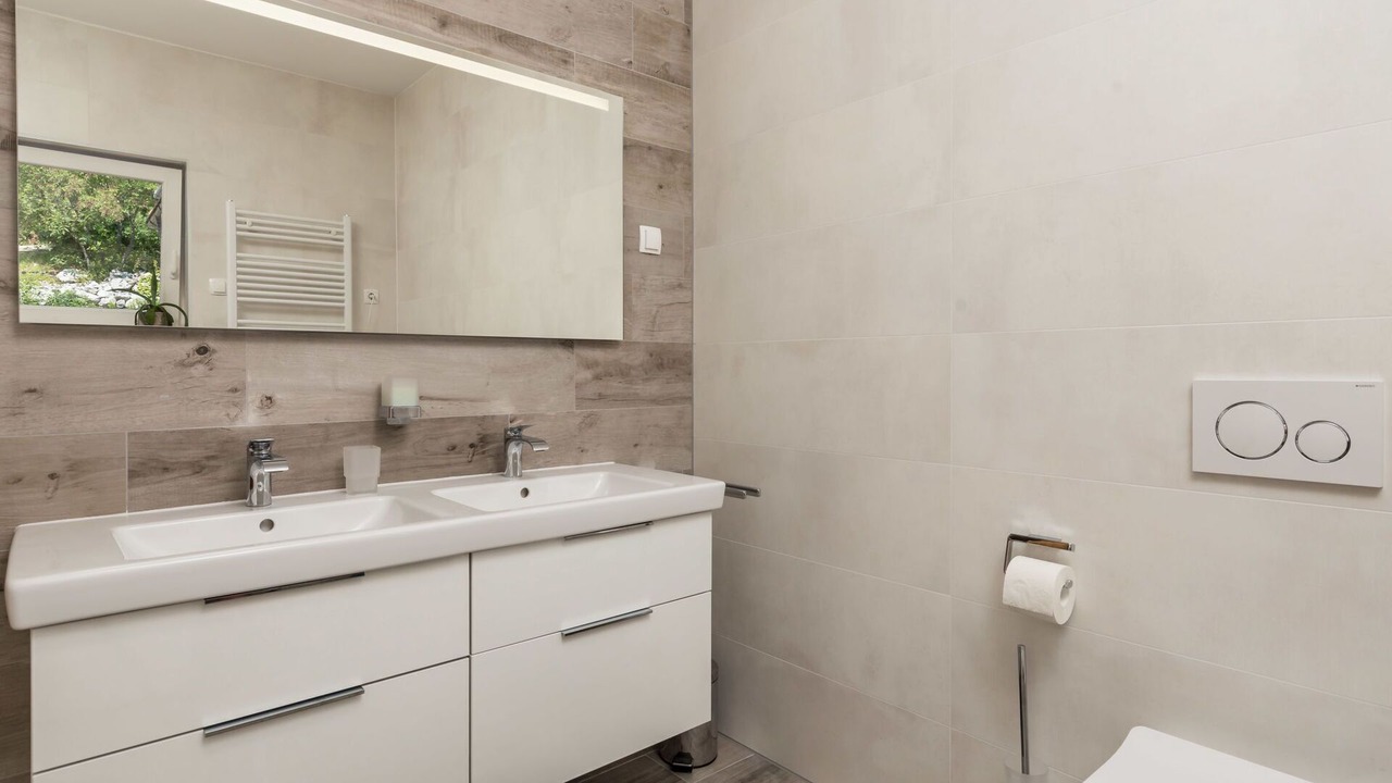 Photo of Bathroom in Martina
