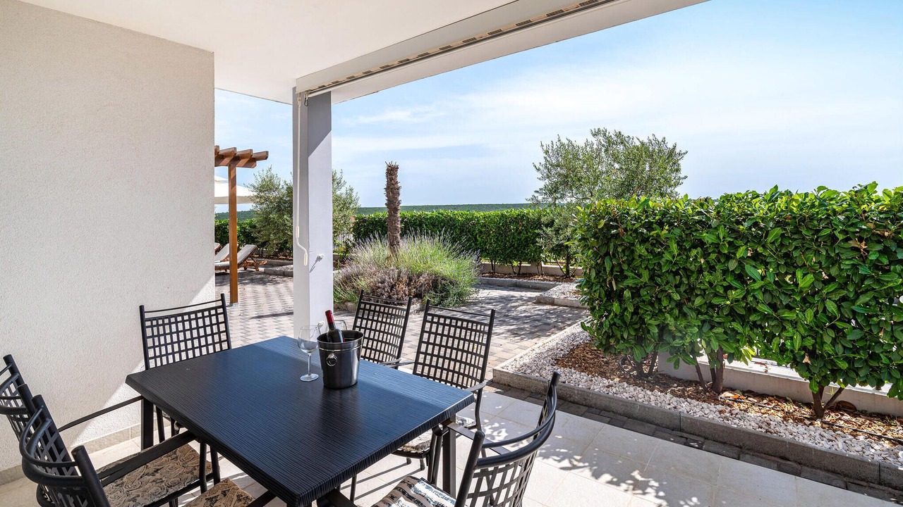 Photo of Patio Balcony in Debeljak
