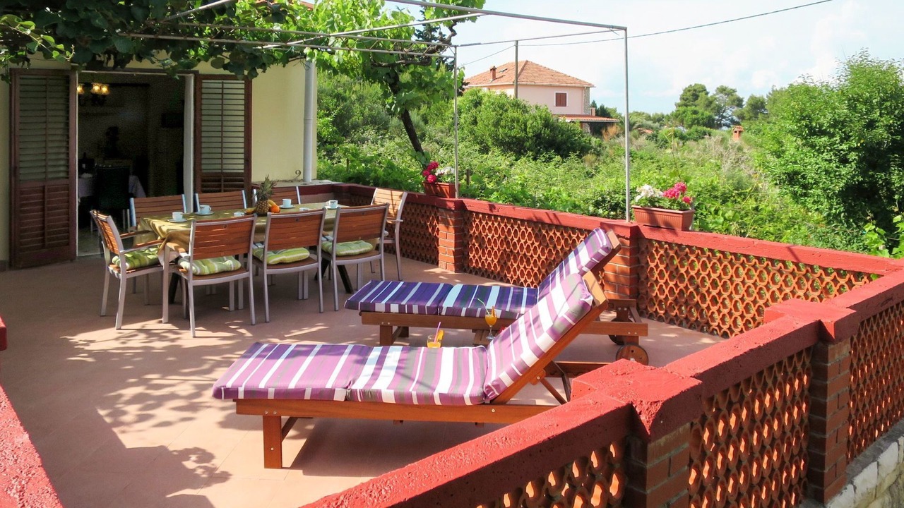 Photo of Patio Balcony in Ugljan