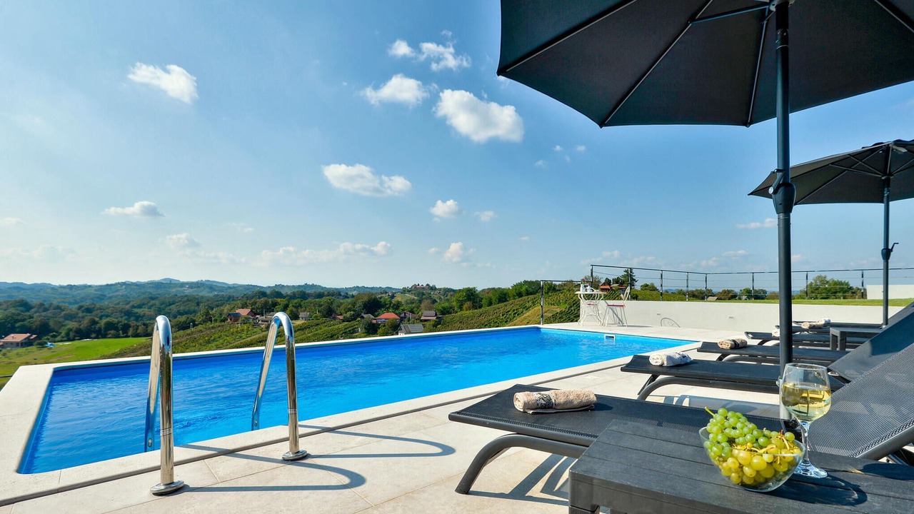 Photo of Outdoor in Cestica