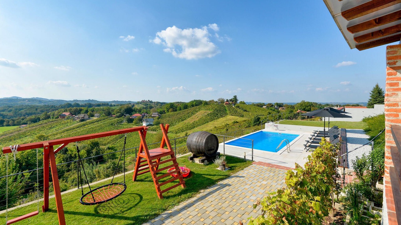 Photo of Outdoor in Cestica