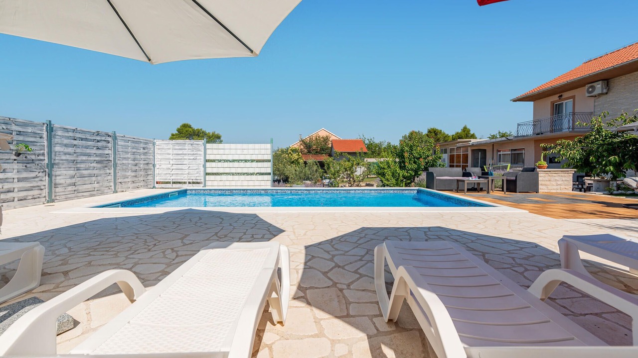Photo of Outdoor in Lisicici