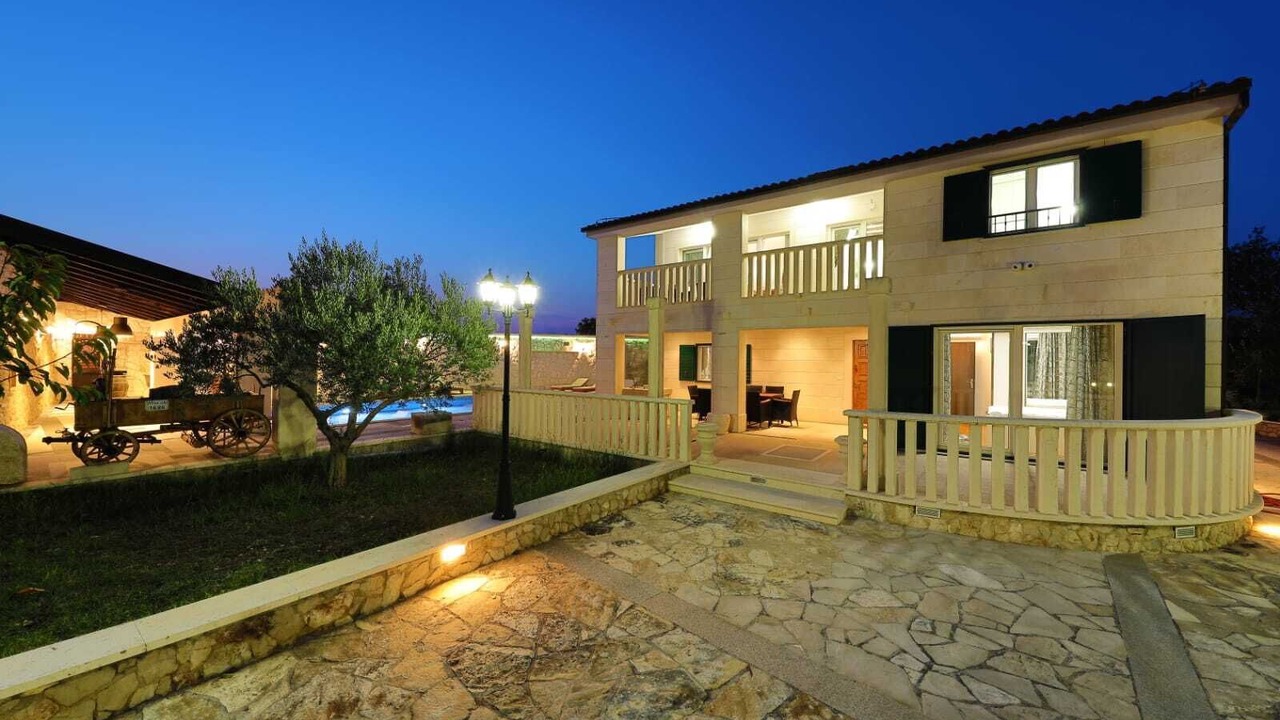 Photo of Outdoor in Klis