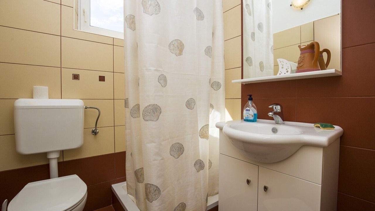 Photo of Bathroom in Banjol