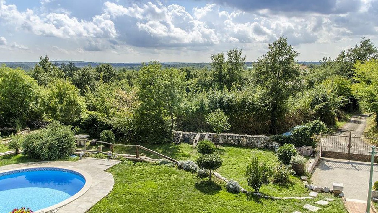 Photo of Outdoor in Krculi