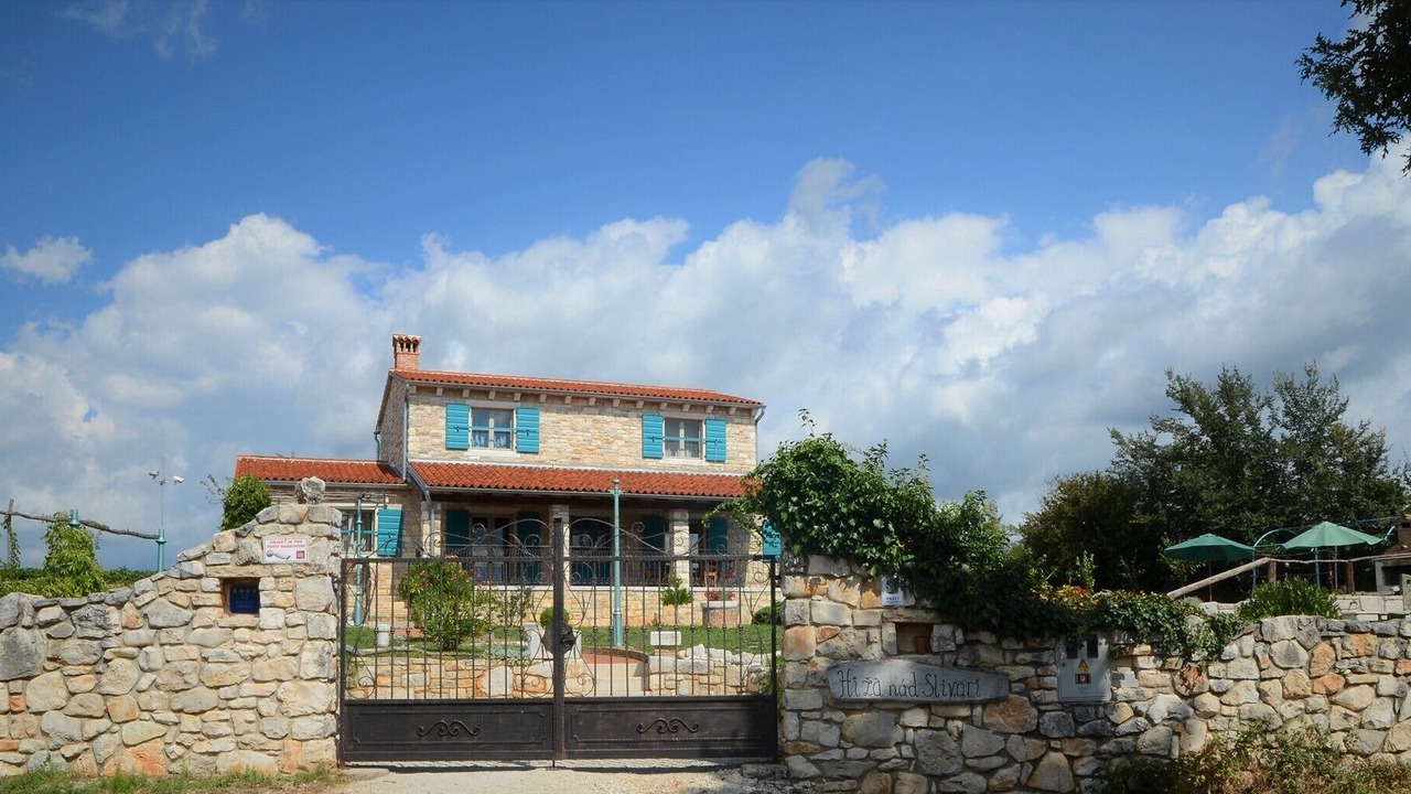 Photo of Outdoor in Krculi