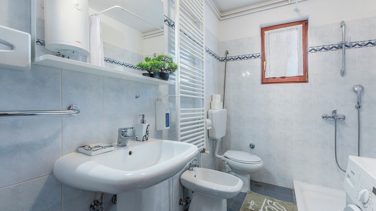 Photo of Bathroom in Maruzini