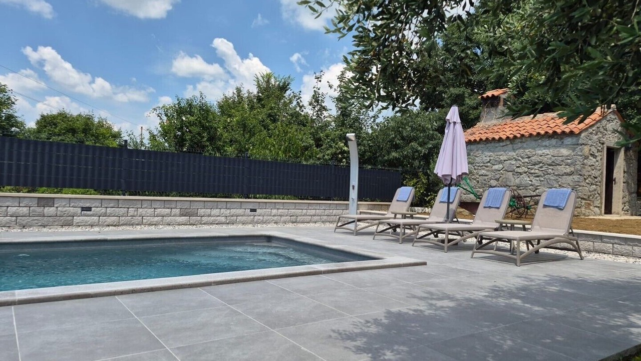 Photo of Outdoor in Gracisce