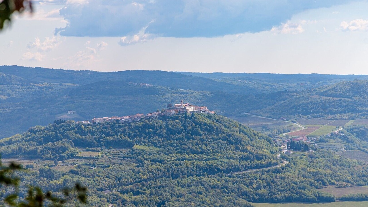 Photo of Outdoor in Oprtalj
