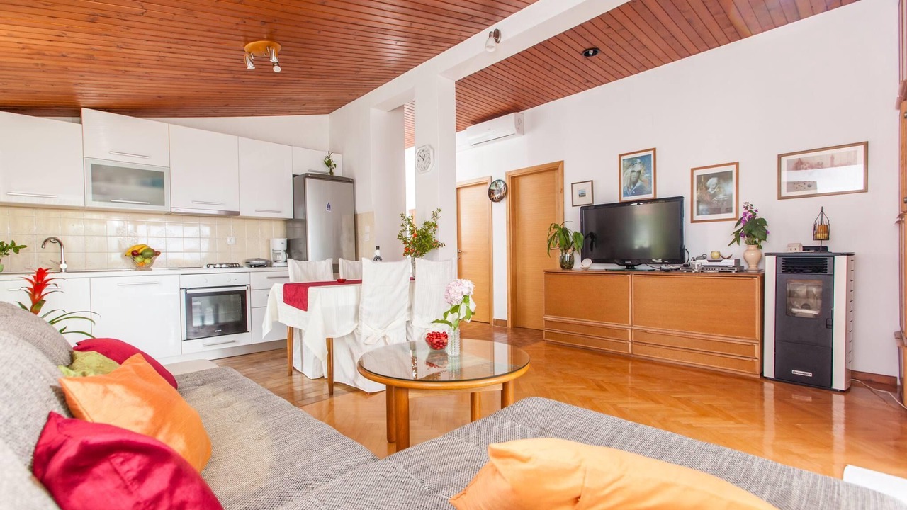 Photo of Livingroom in Bili brig