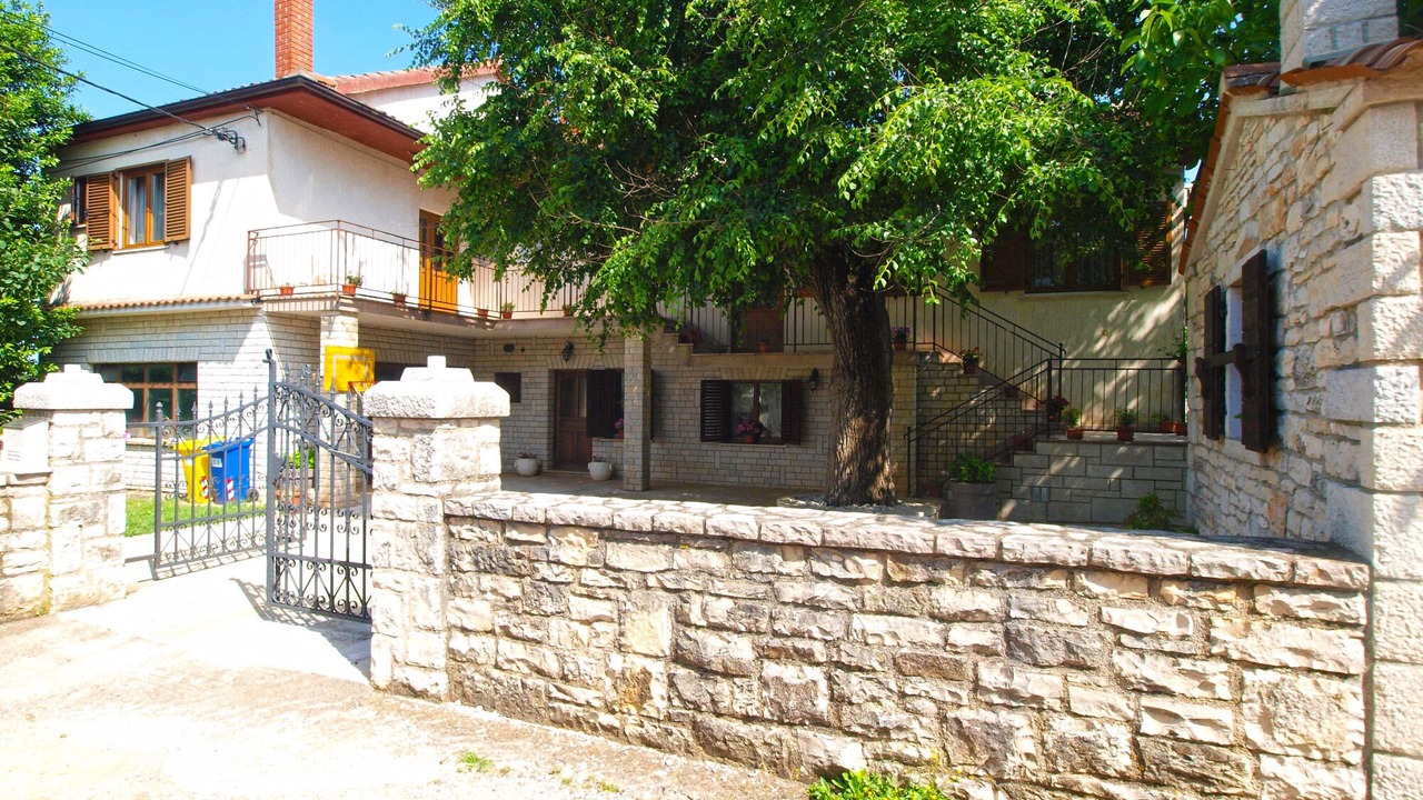 Photo of Outdoor in Matohanci