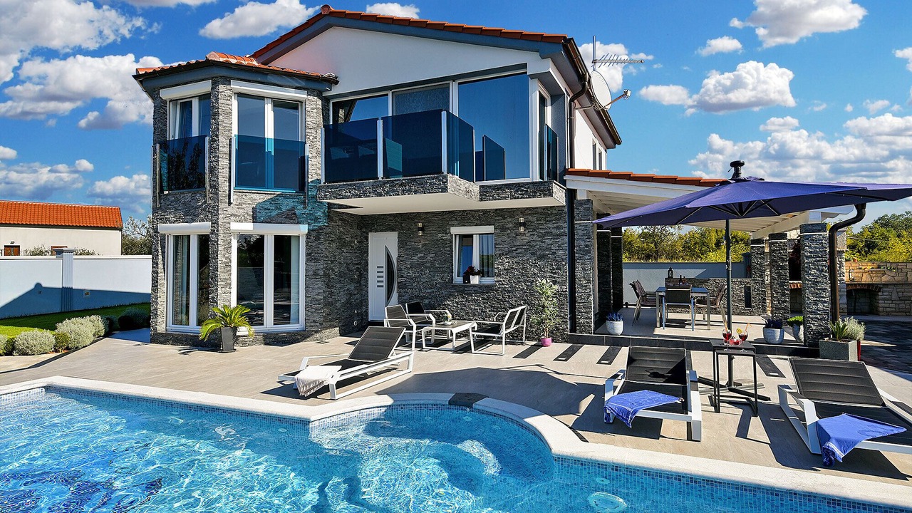 Photo of Outdoor in Valbandon