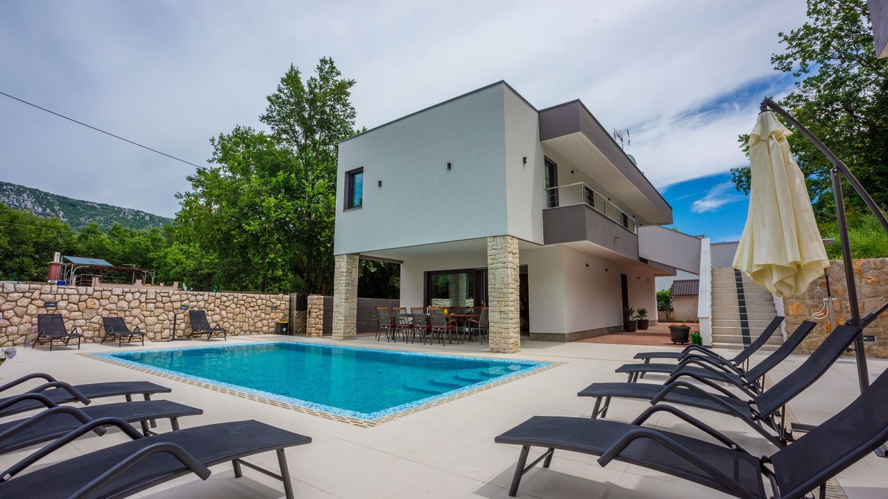 Photo of Outdoor in Bribir