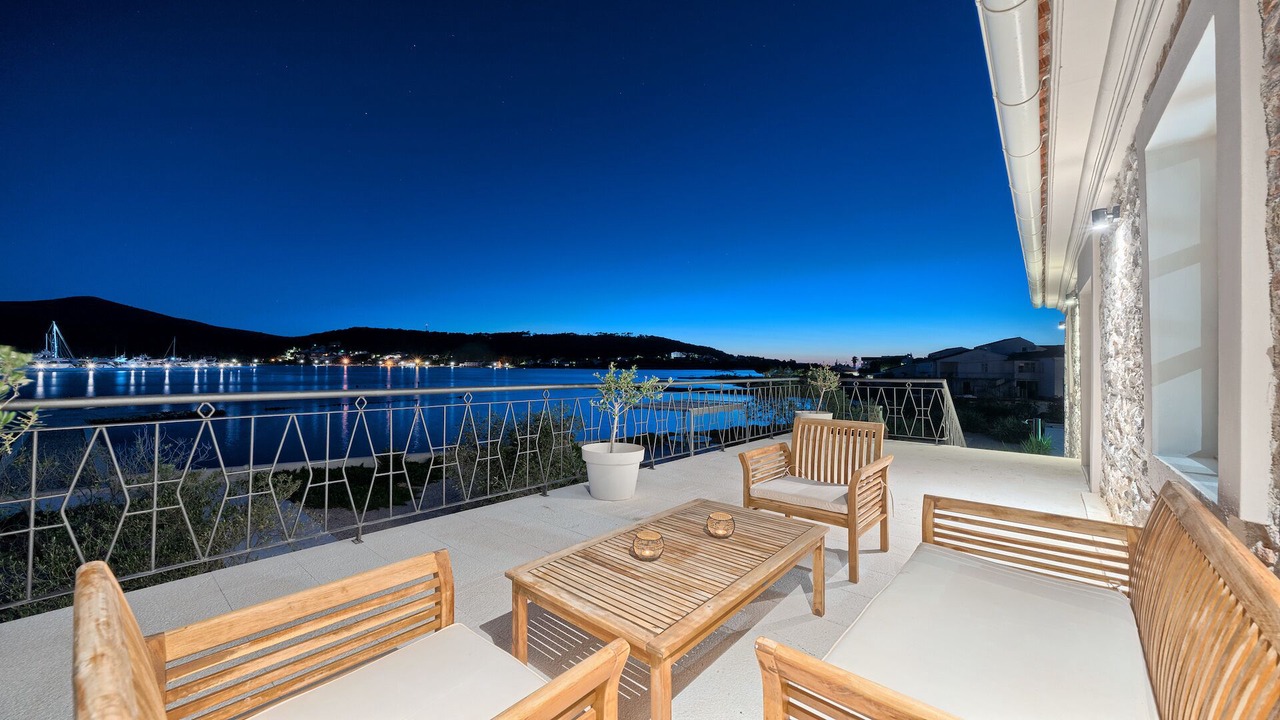 Photo of Patio Balcony in Sutomiscica