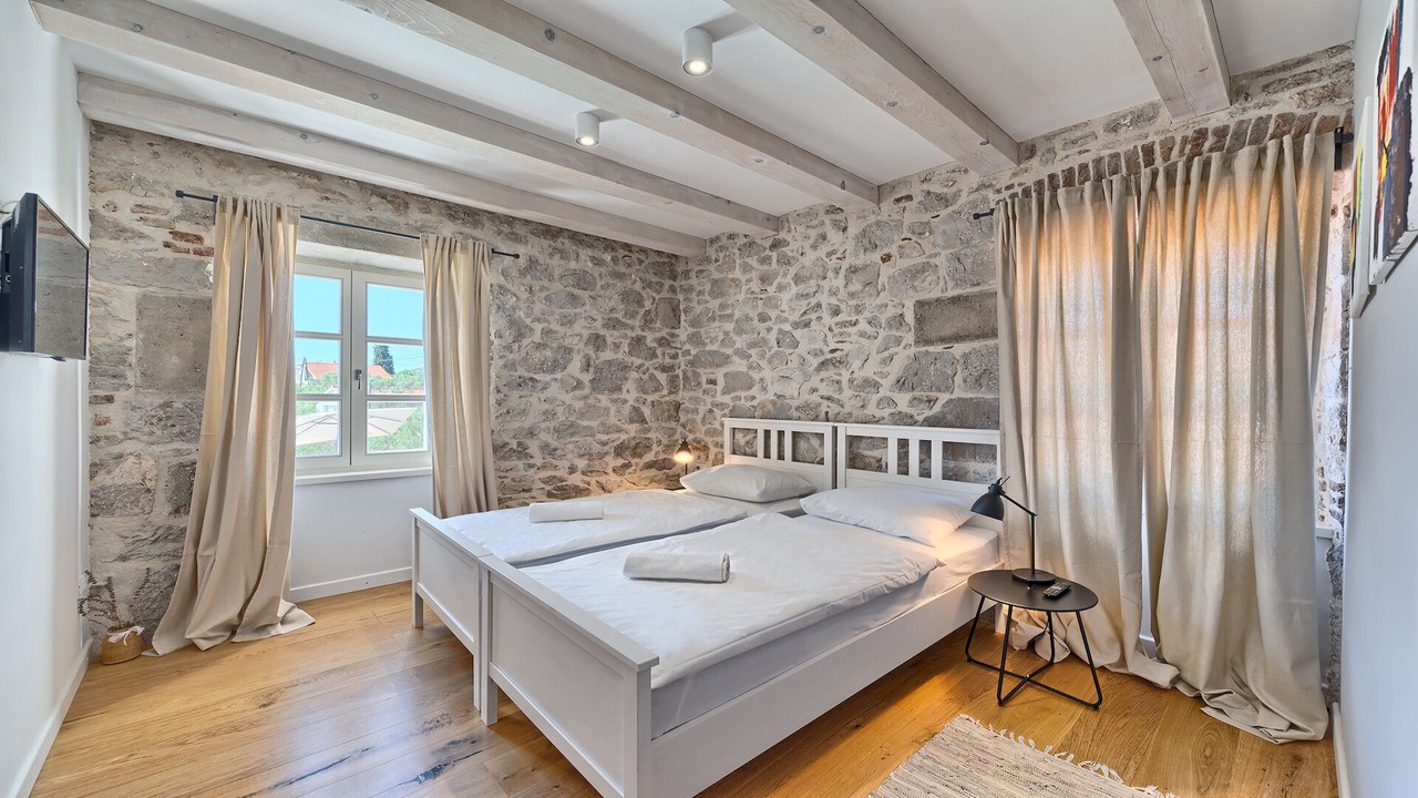 Photo of Bedroom in Sutomiscica