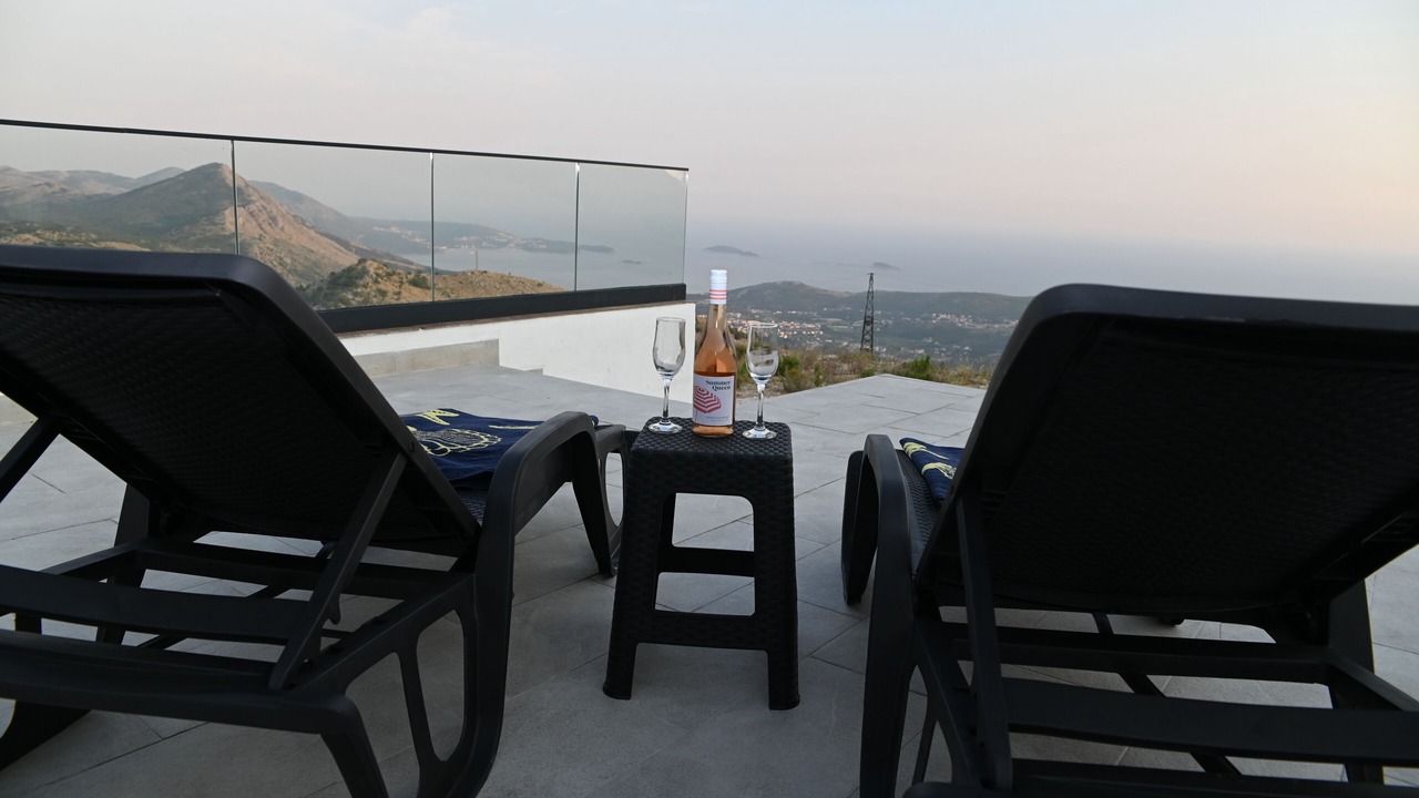 Photo of Patio Balcony in Ravno