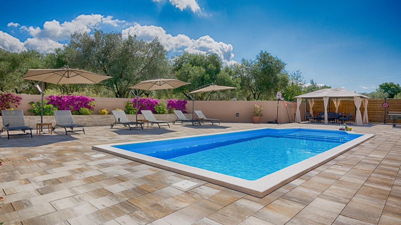 Photo of Outdoor in Kozino