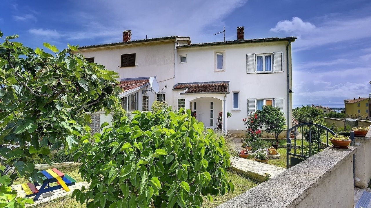 Photo of Outdoor in Liznjan