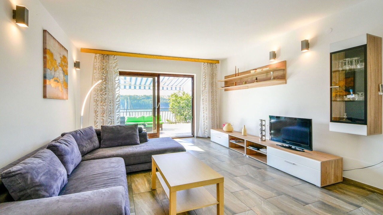 Photo of Bedroom in Omisalj
