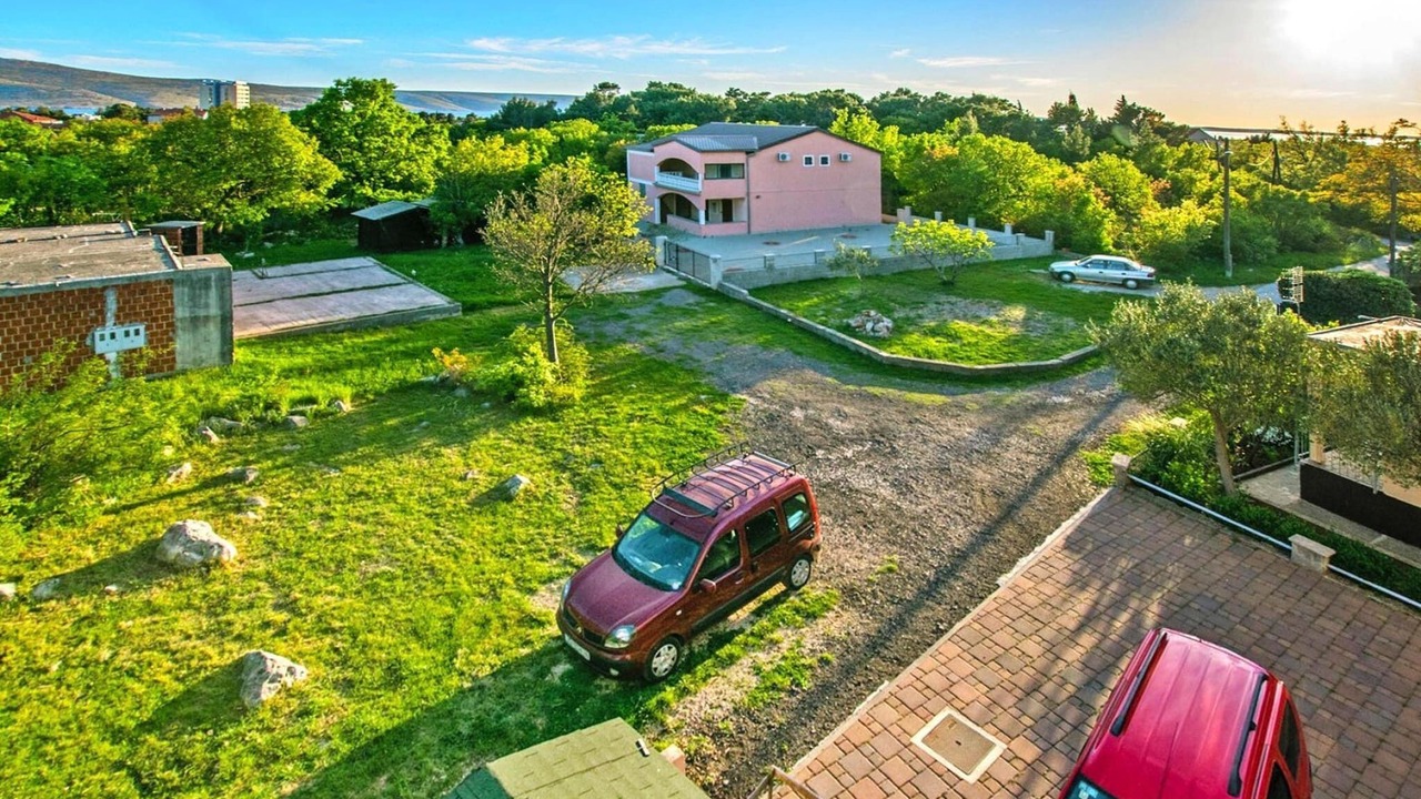 Photo of Others in Starigrad