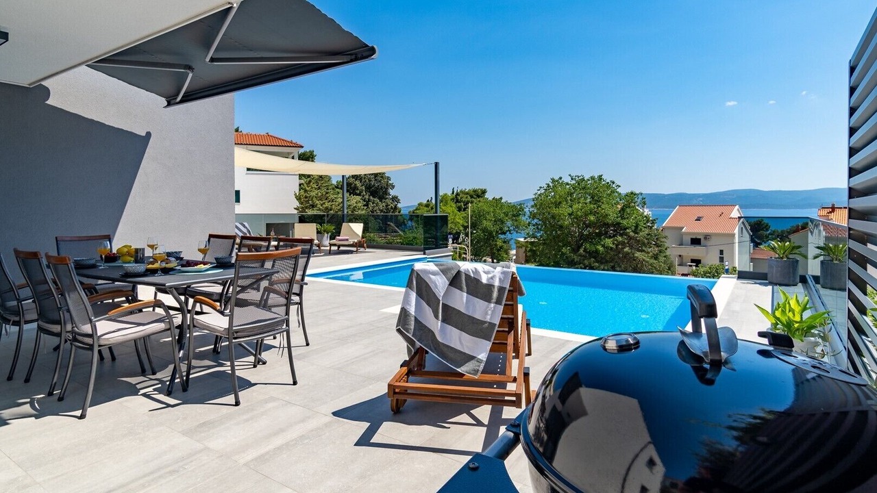 Photo of Outdoor in Medici