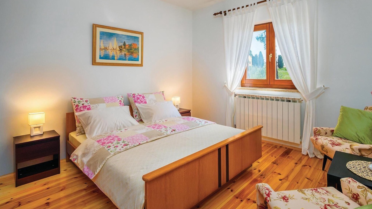 Photo of Others in Martinski