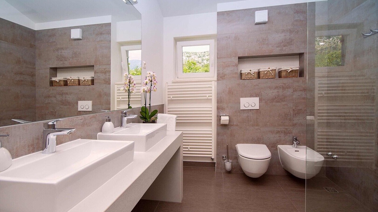 Photo of Bathroom in Omis