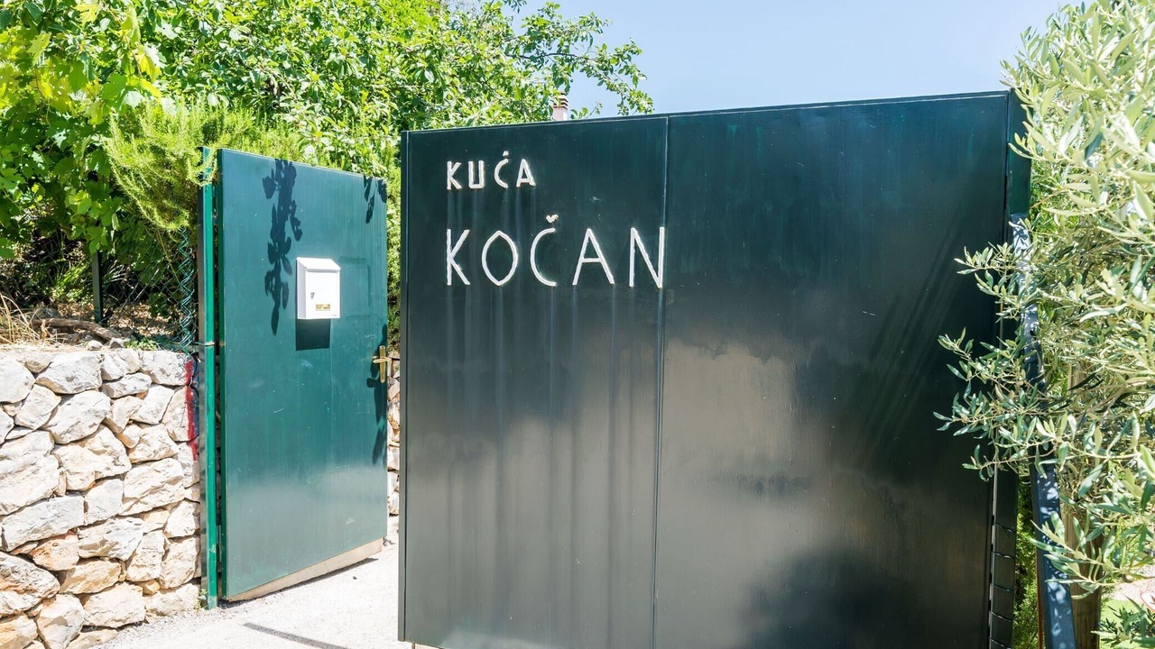 Photo of Outdoor in urinici