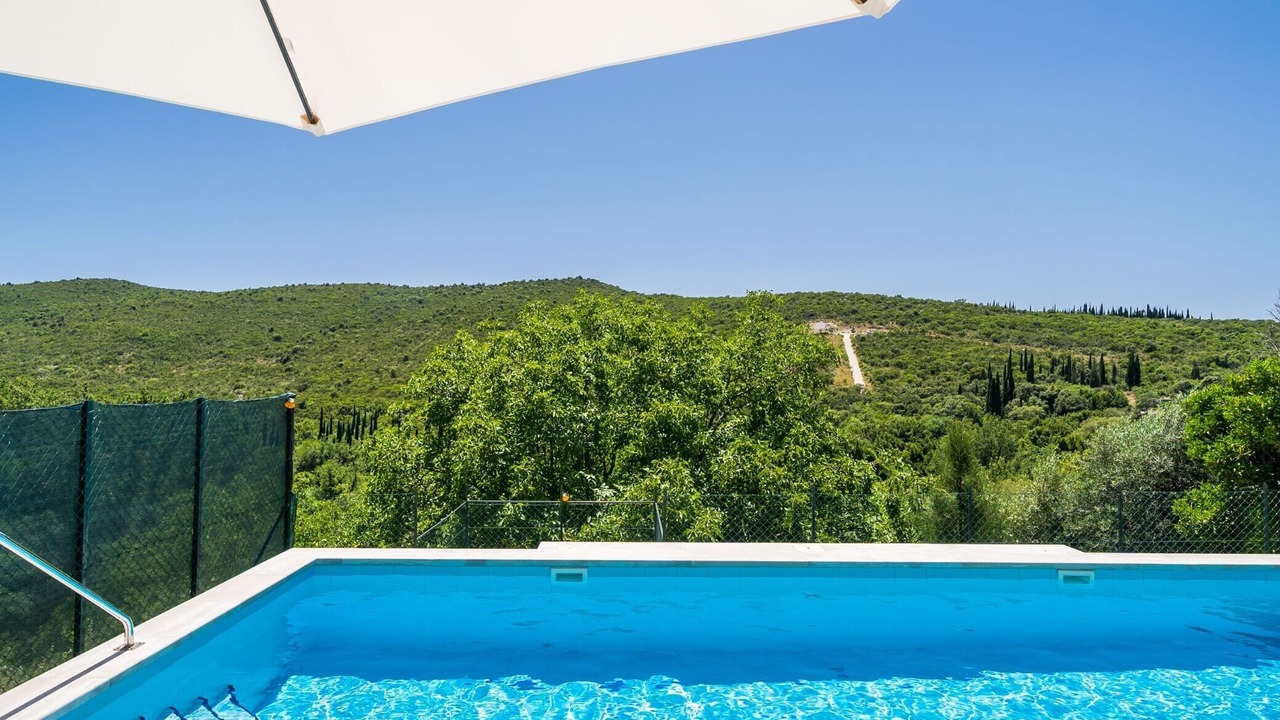 Photo of Outdoor in urinici