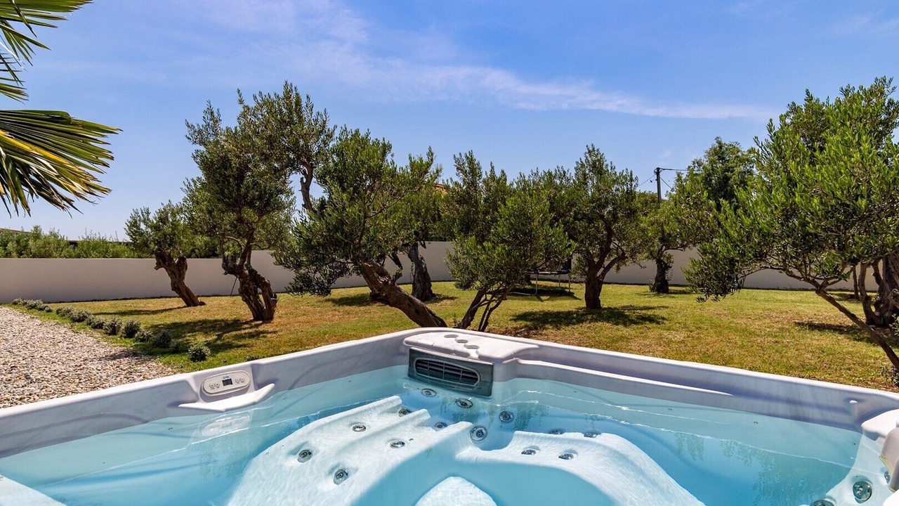 Photo of Outdoor in Rudine
