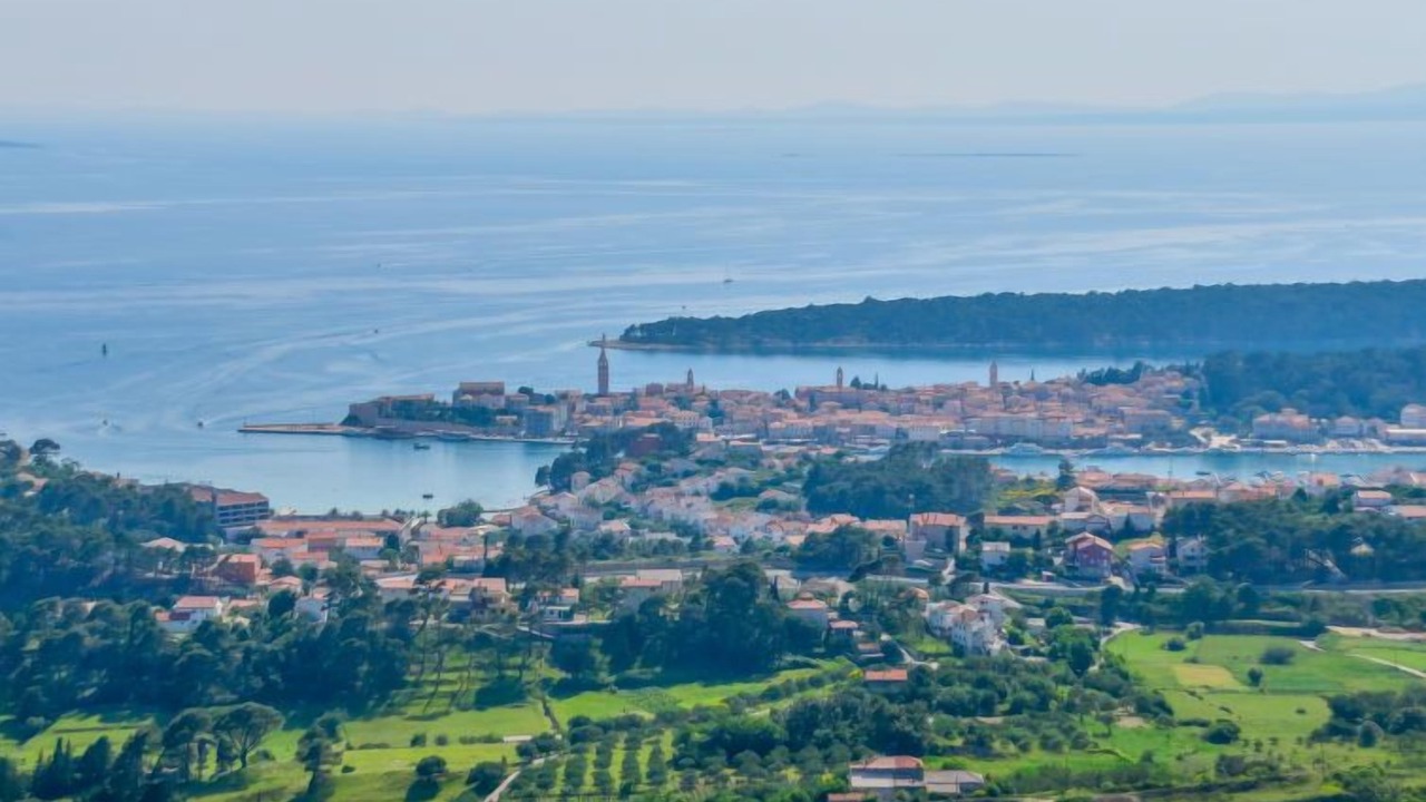Photo of Others in Banjol