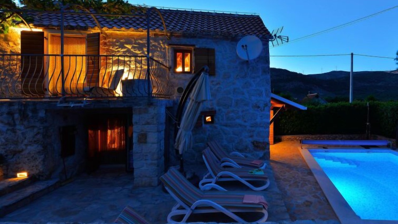 Photo of Outdoor in Seget