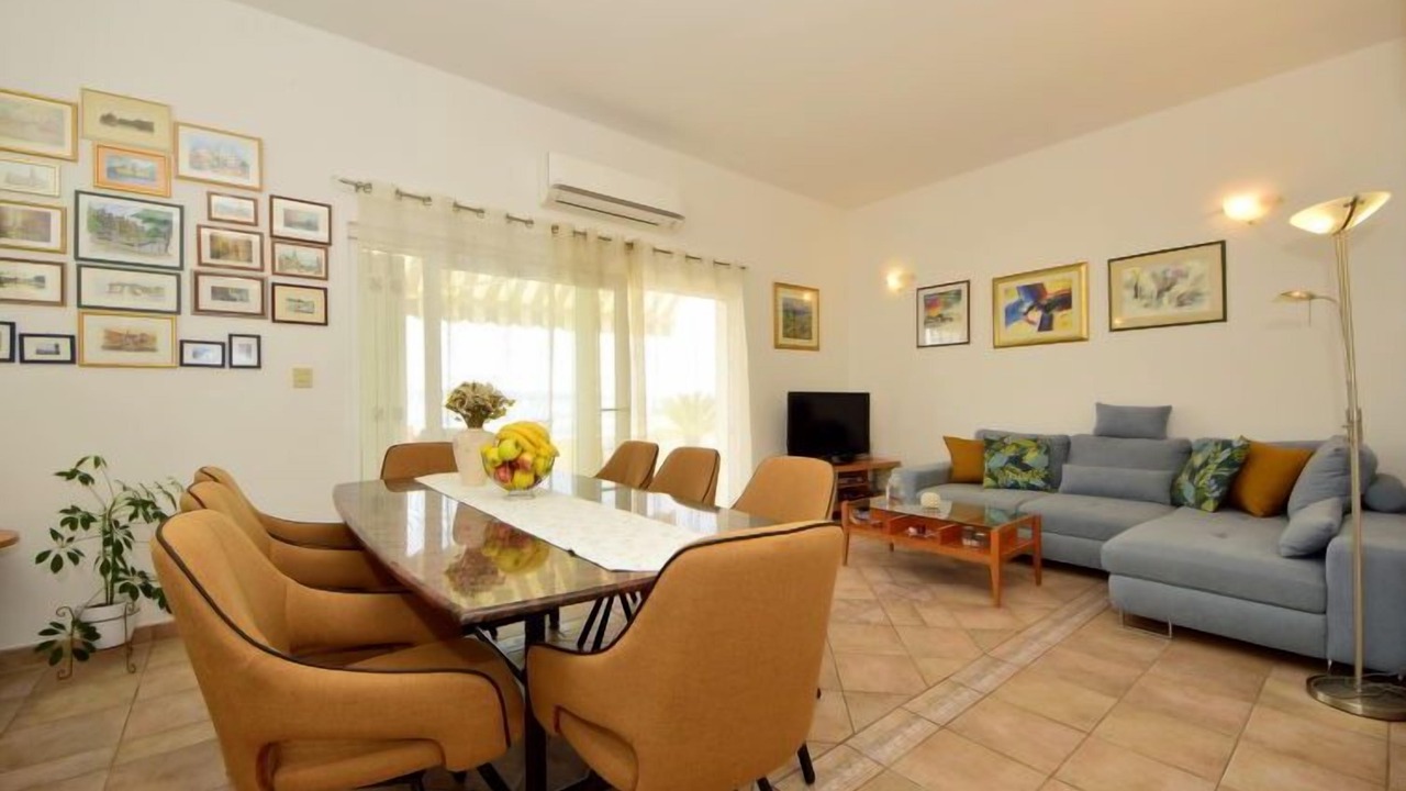 Photo of Bedroom in Okrug Gornji