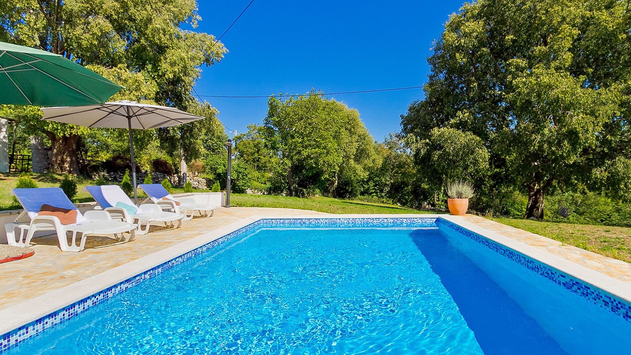 Photo of Outdoor in Grzini
