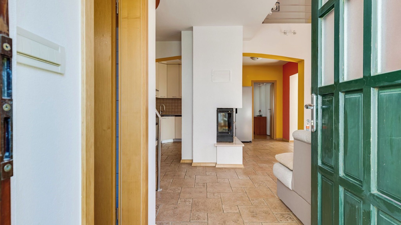 Photo of Livingroom in Diklo