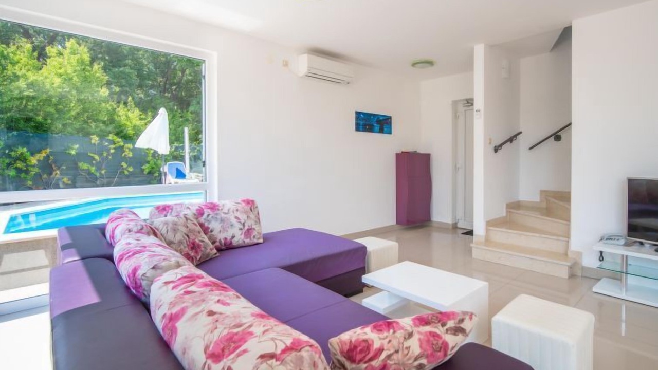 Photo of Livingroom in Kornic