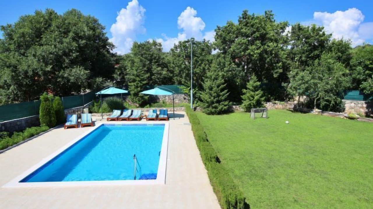 Photo of Outdoor in Caporice