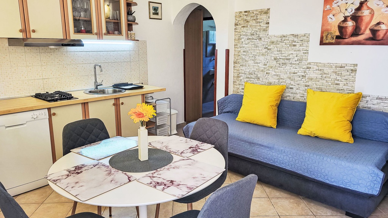 Photo of Bedroom in Petrcane