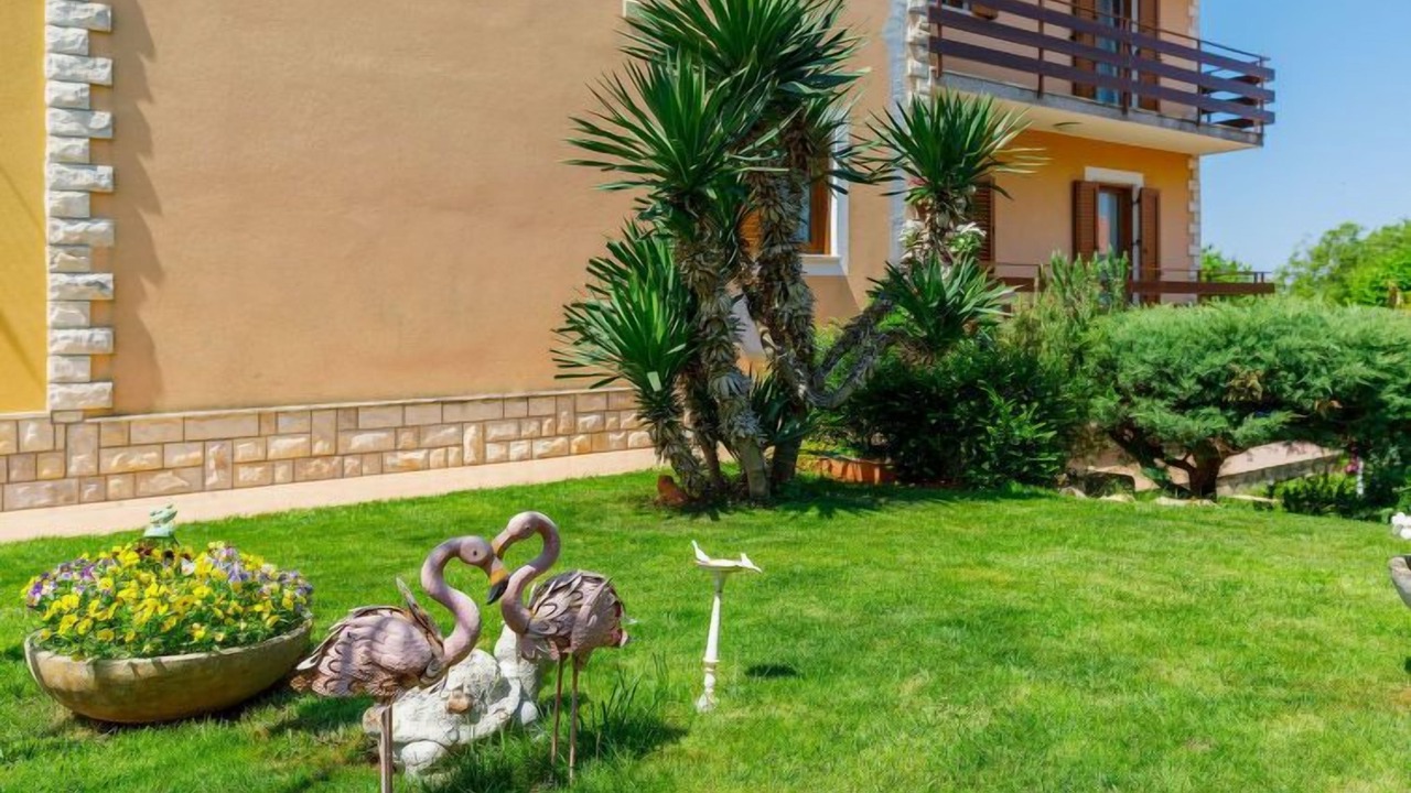 Photo of Outdoor in Finida