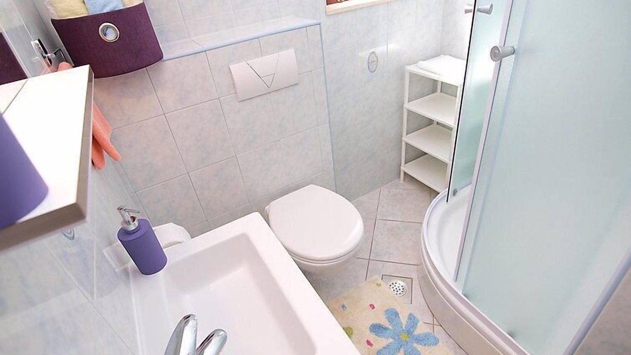 Photo of Bathroom in Slatine