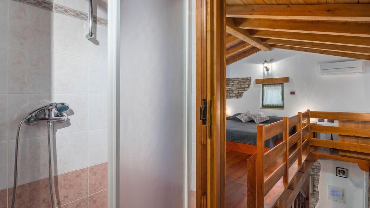 Photo of Bathroom in Kanfanar