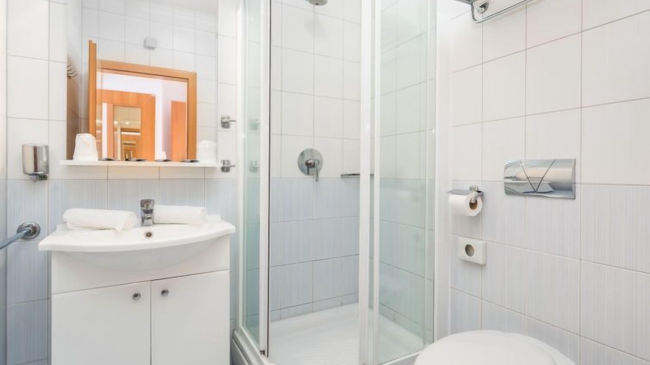 Photo of Bathroom in Kampor