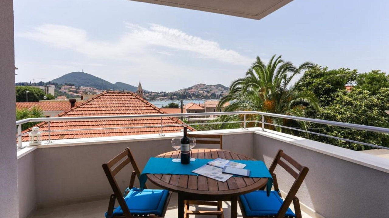 Photo of Patio Balcony in Gruz