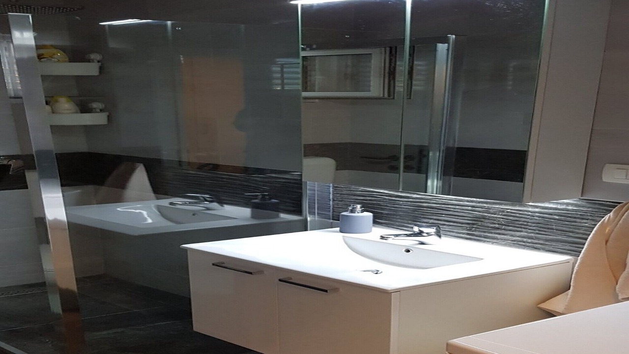 Photo of Bathroom in Mirce