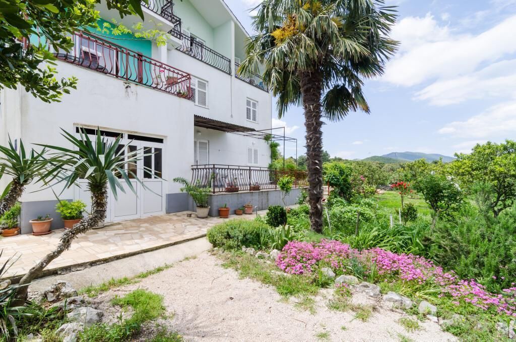 Photo of Outdoor in Drace
