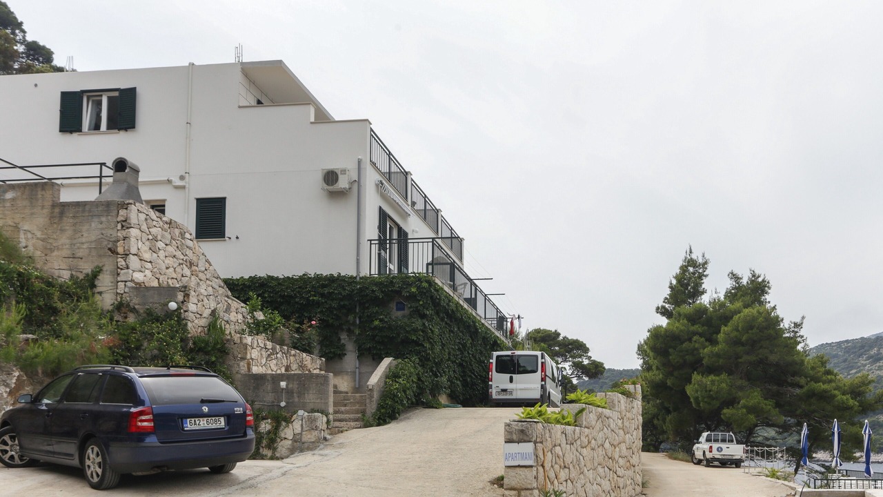 Photo of Outdoor in Saplunara