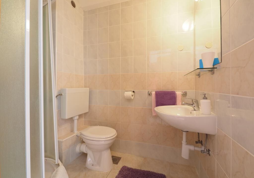Photo of Bathroom in Slano