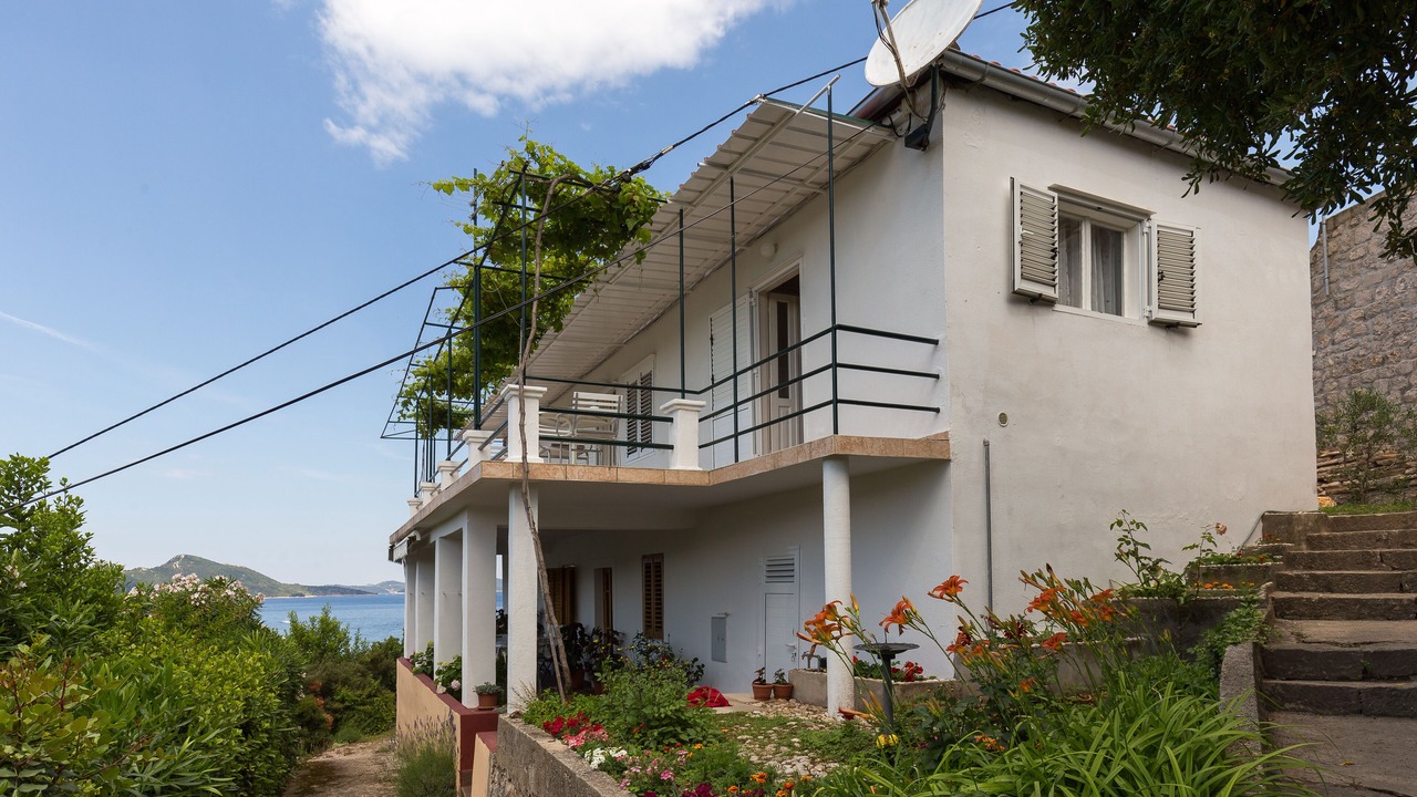 Photo of Outdoor in Kolocep Island
