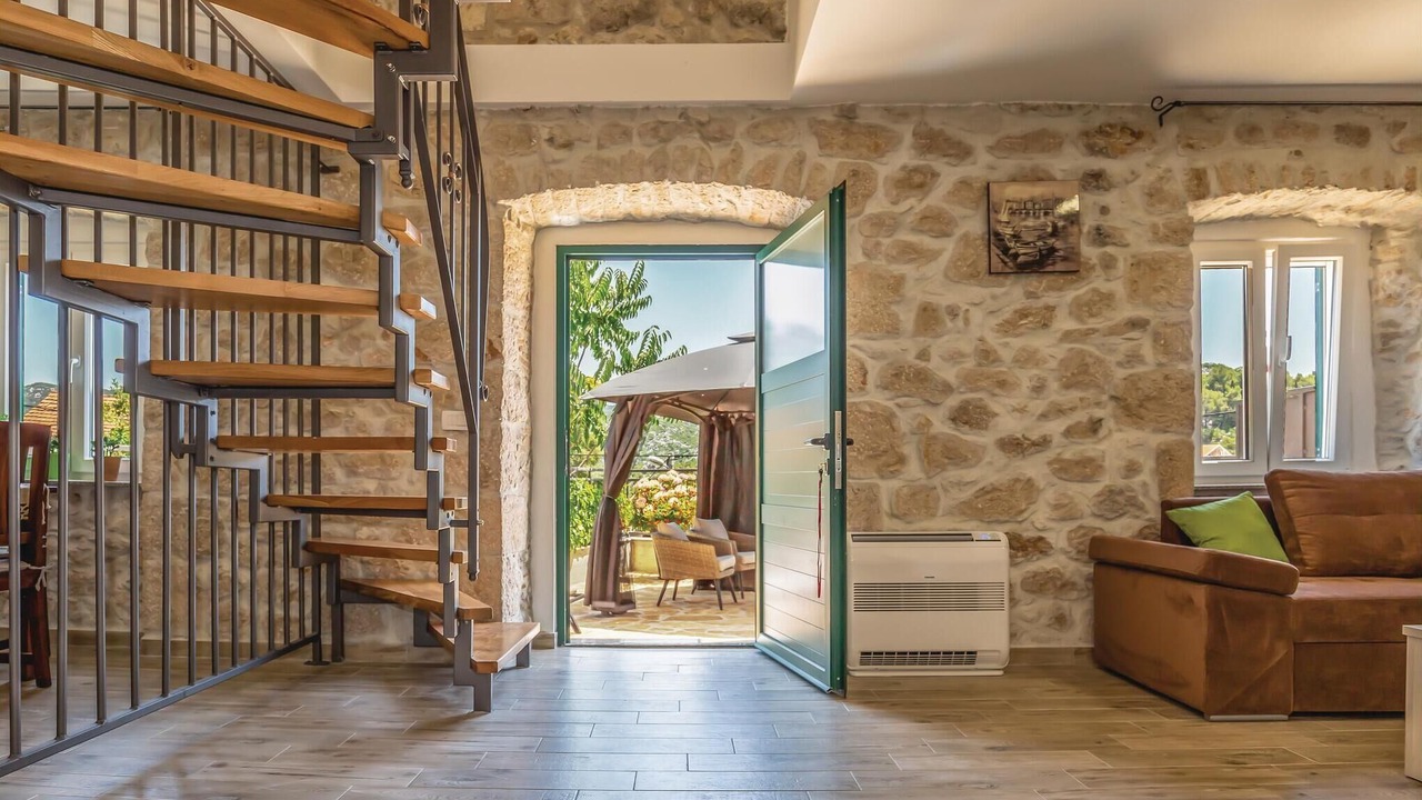 Photo of Bedroom in Ploce